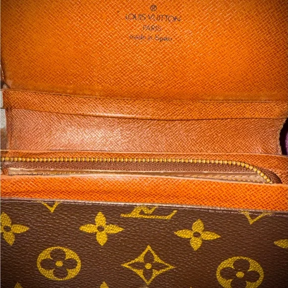 Louis Vuitton Wallet - COA Included - Picture 11 of 13